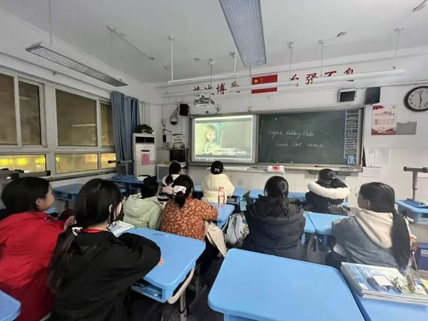 英文趣配音 英文趣配音